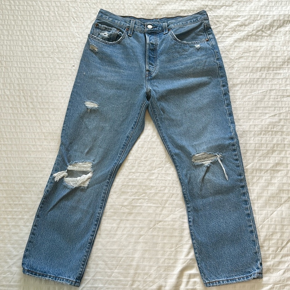 Levi’s 501 crop jeans